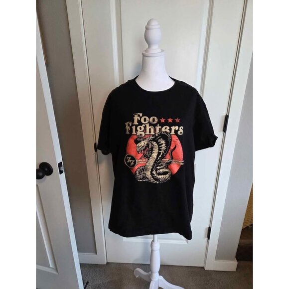 Foo Fighters T shirt women's XL - Picture 2 of 8